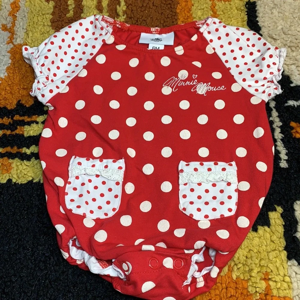 Cutest, DISNEY, Minnie Mouse onesie!!